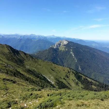 Hébergement de vacances La Batisse Du Donjon *