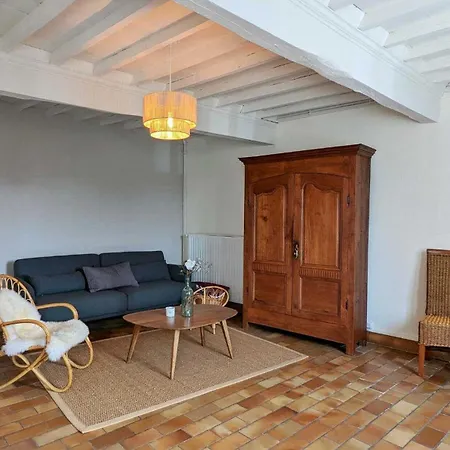 La Batisse Du Donjon Holiday home Montespan