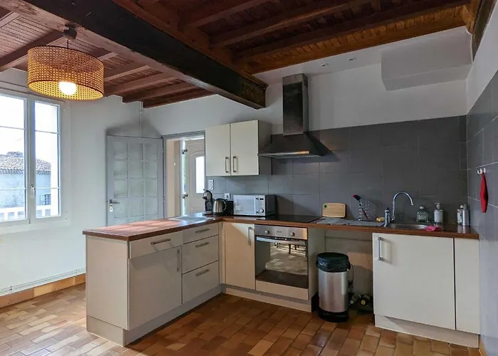 Сasa de vacaciones La Batisse Du Donjon *